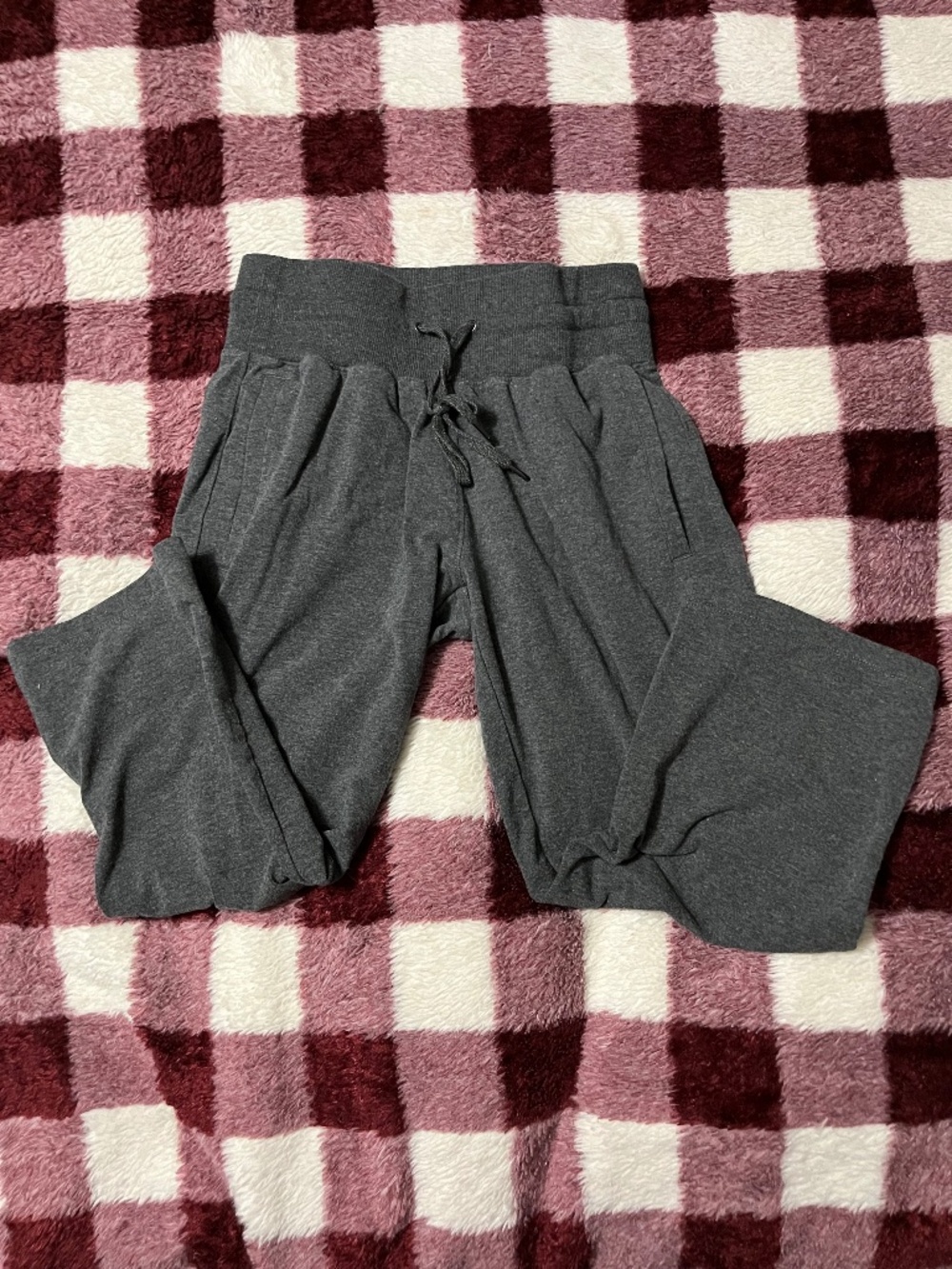 Casual lightweight capris